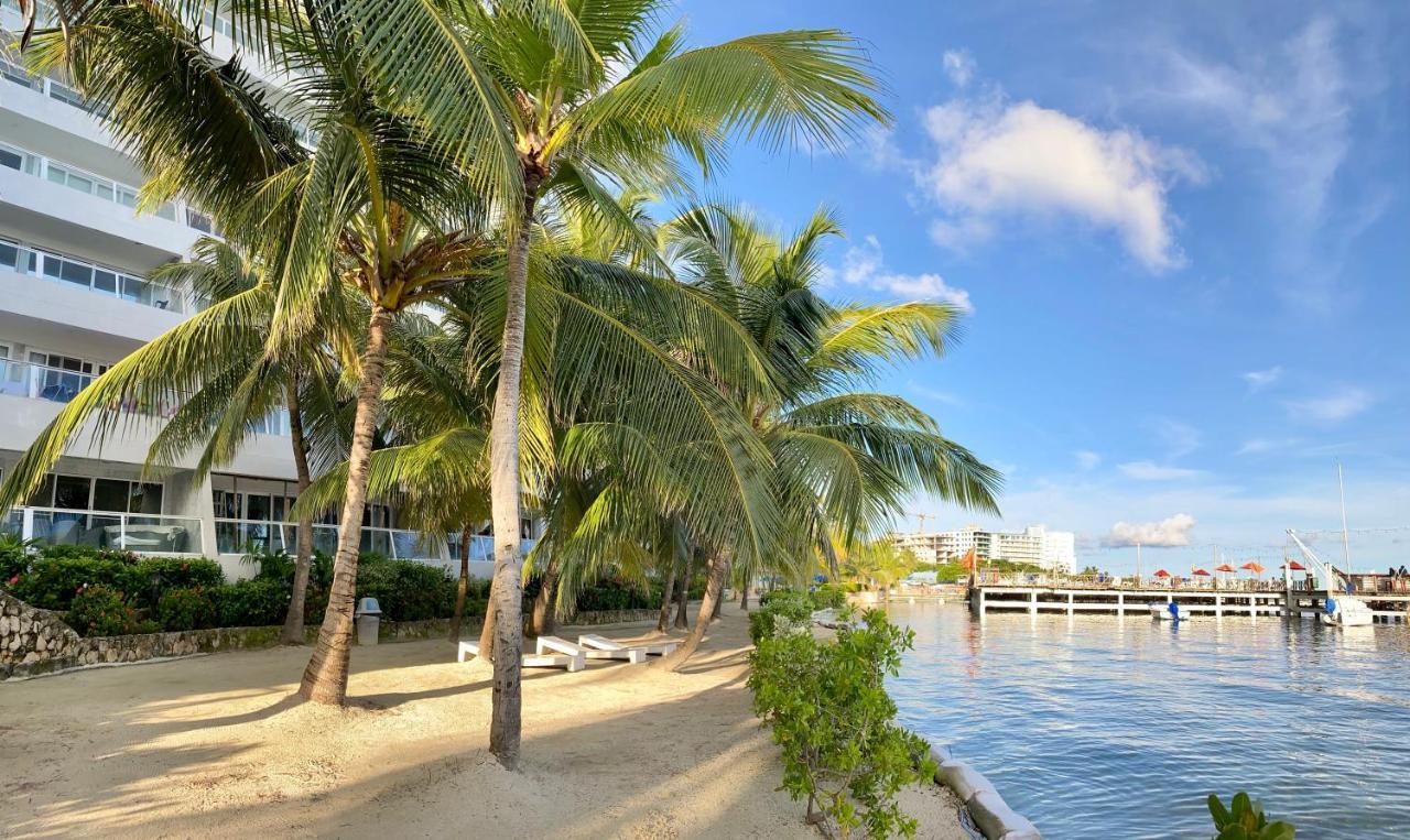 Exclusivos Apartamentos Con Playa Privada ซานอันเดรส ภายนอก รูปภาพ