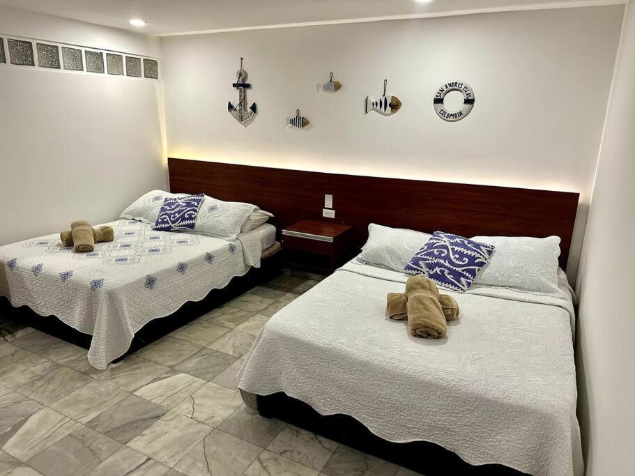 Exclusivos Apartamentos Con Playa Privada ซานอันเดรส ภายนอก รูปภาพ