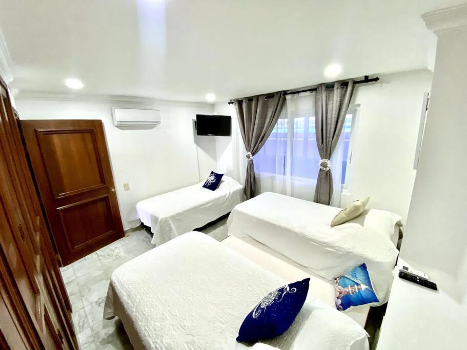 Exclusivos Apartamentos Con Playa Privada ซานอันเดรส ห้อง รูปภาพ